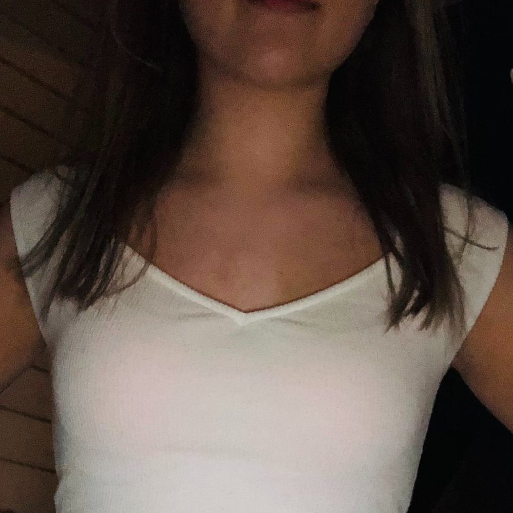 Forever 21 White Crop Top V Neck Cap Sleeve